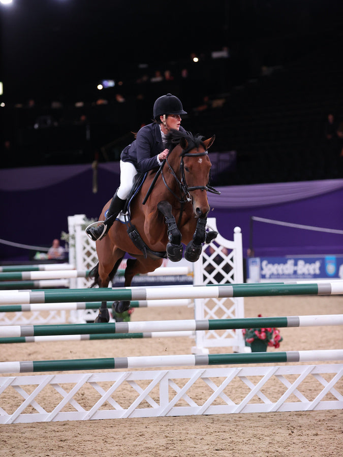 Make your showjumping dreams come true with award winning showjumping coach Mia Palles-Clark.